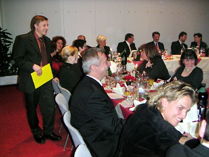 Weihnachtsfeier_2005_013b_web.jpg ©